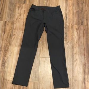 Lululemon ABC pants 32/32